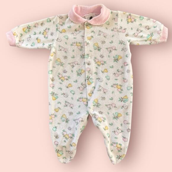 Vintage Baby Girl Outfit Carter's 0-3 Month Terry Cloth Pastel Apples Flower 90s - Picture 1 of 5